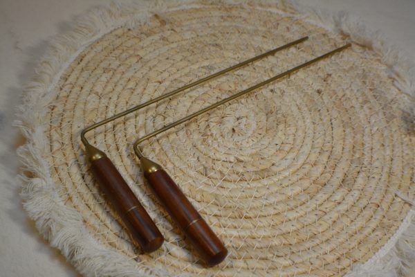 Baguettes de radiesthésie : 26cm x 12,5cm, manche bois d'hévéa Ø 18mm, tige laiton Ø 3mm - Fait-main – Image 8
