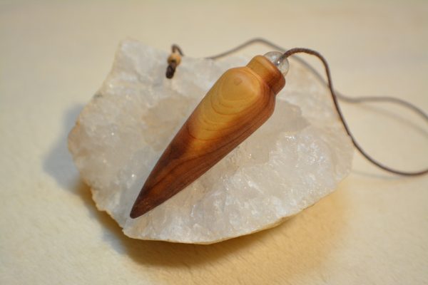 Pendule de radiesthésie : 6cm 12g, bois de genévrier et cristal de roche - Fait-main – Image 10