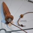 Pendule de radiesthésie : 7,5cm 15g, bois de genévrier et cristal de roche - Fait-main – Image 5
