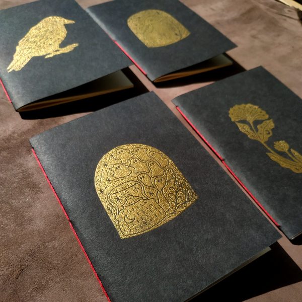 Mini carnet magique A6 - doré à la main – Image 2